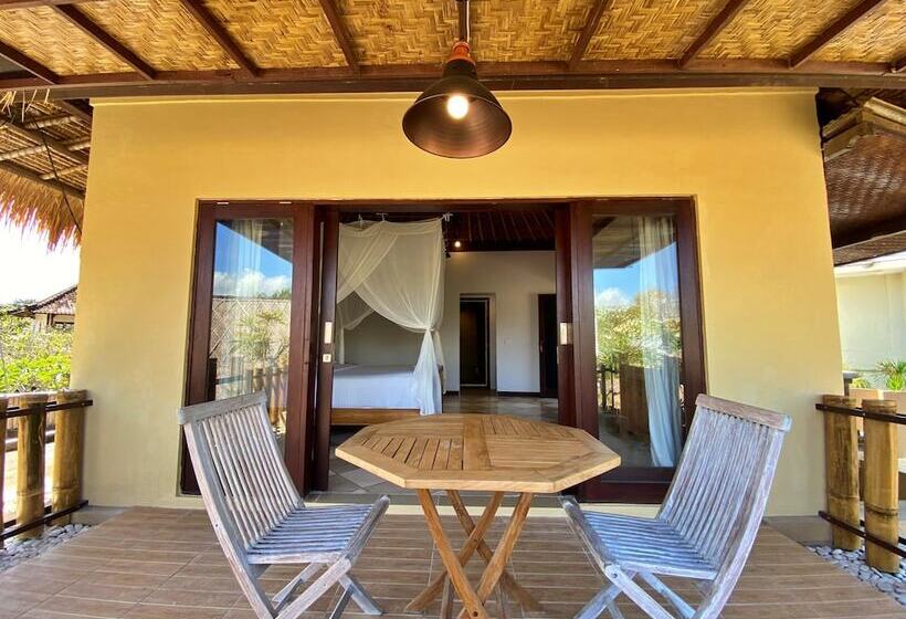 בית מלון כפרי Visakha Sanur By Puri Signatures