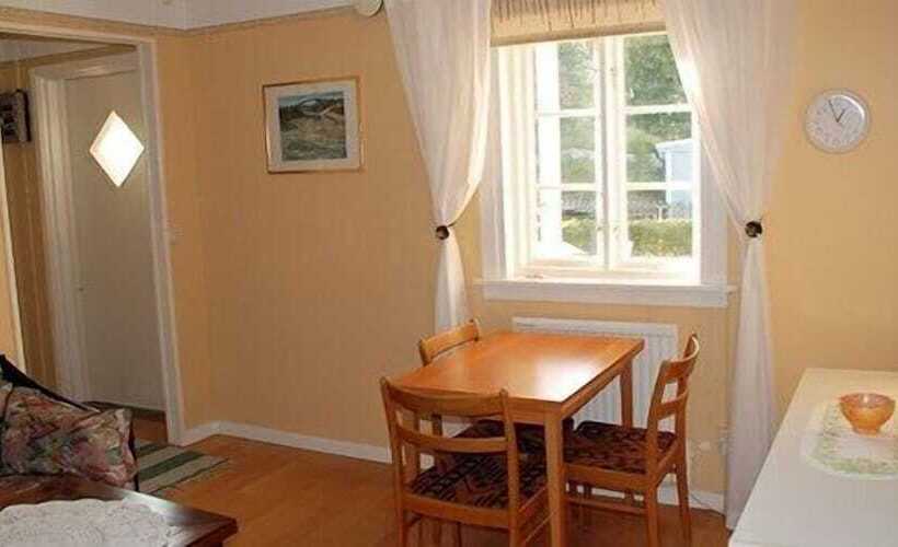 הוסטל Pensionat Lövängen