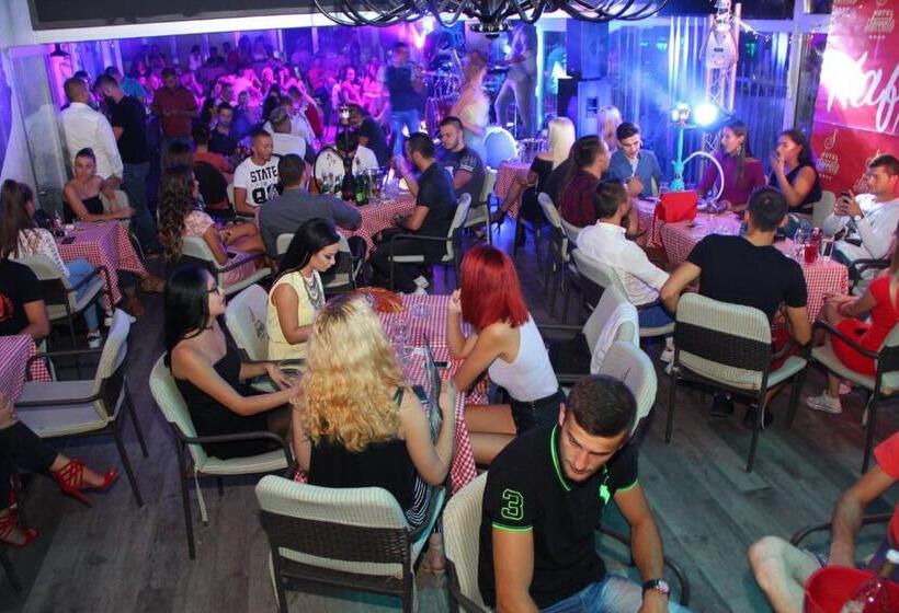 בית מלון כפרי Staccato