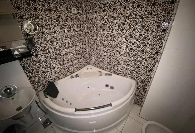 בית מלון כפרי Staccato