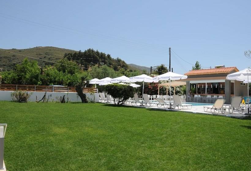 هتل Vicky's Garden