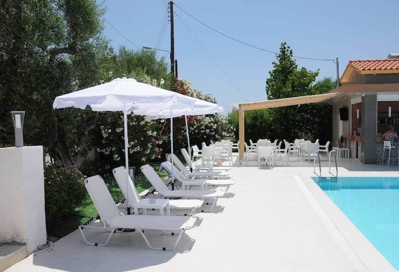 هتل Vicky's Garden