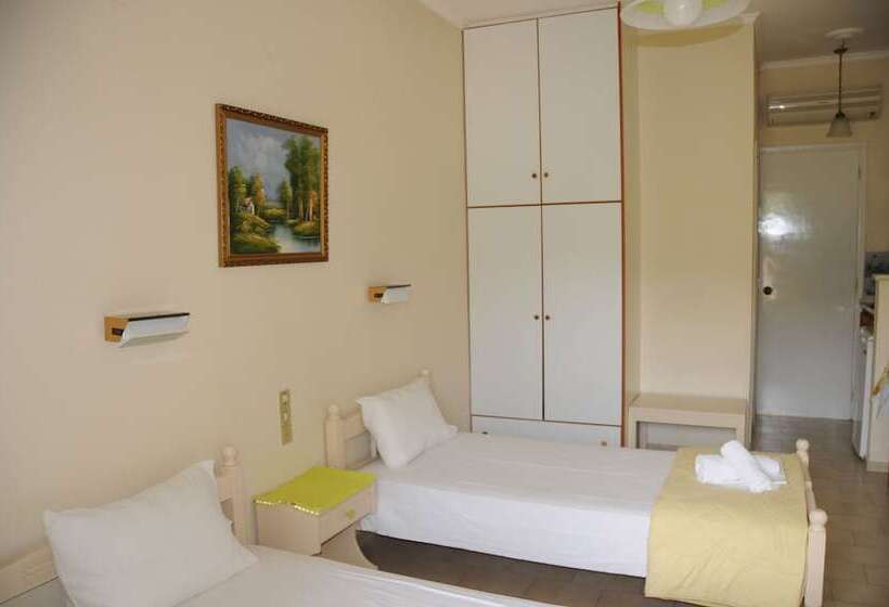 هتل Vicky's Garden