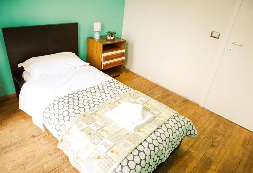 Florence Rooms Novella