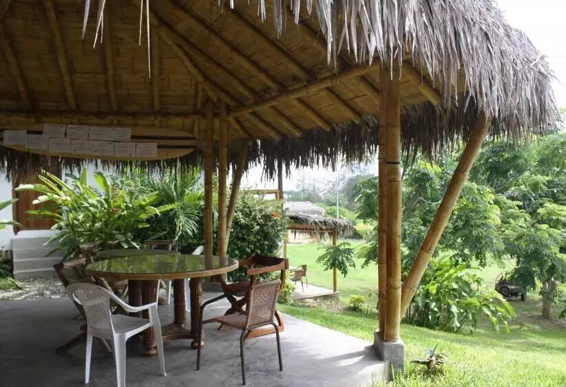 Aamiaismajoitus (B&B) Hosteria Guachapeli