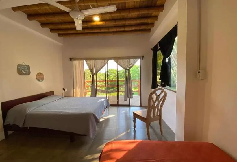 Aamiaismajoitus (B&B) Hosteria Guachapeli