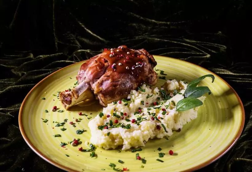 Majatalo Conacu´ Boierului