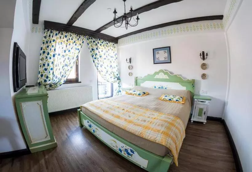 Majatalo Conacu´ Boierului