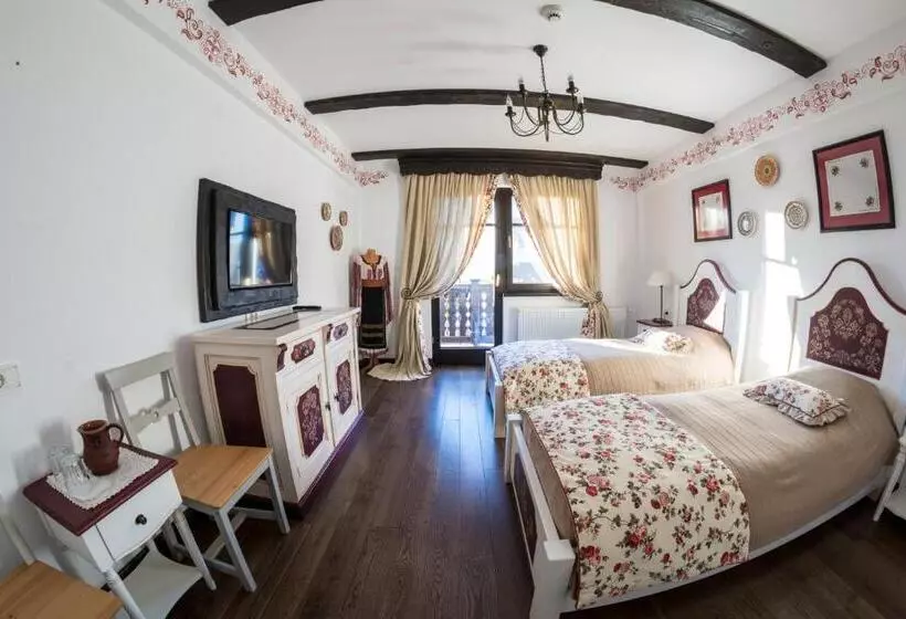 Majatalo Conacu´ Boierului