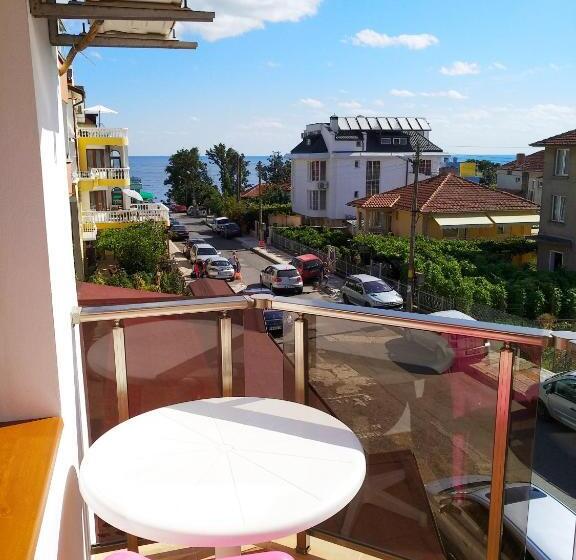 ペンション Villa Diana