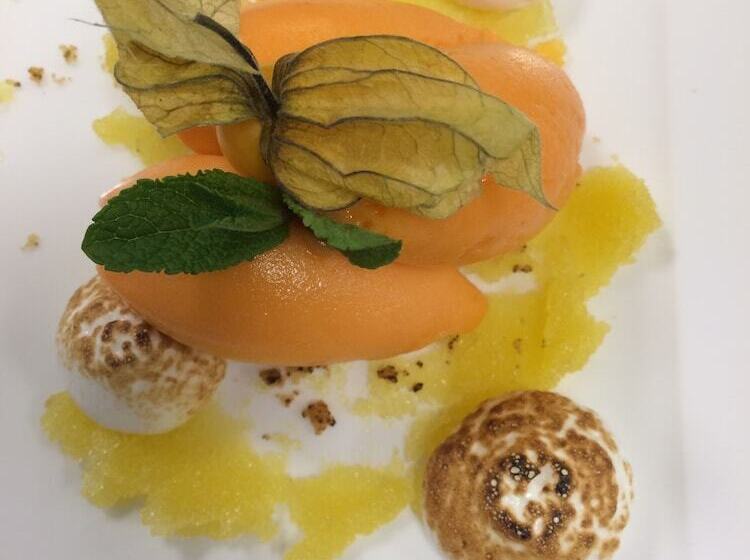 Strandakar Hotell & Restaurang