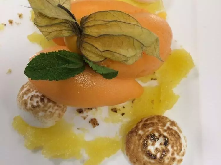 Strandakar Hotell & Restaurang