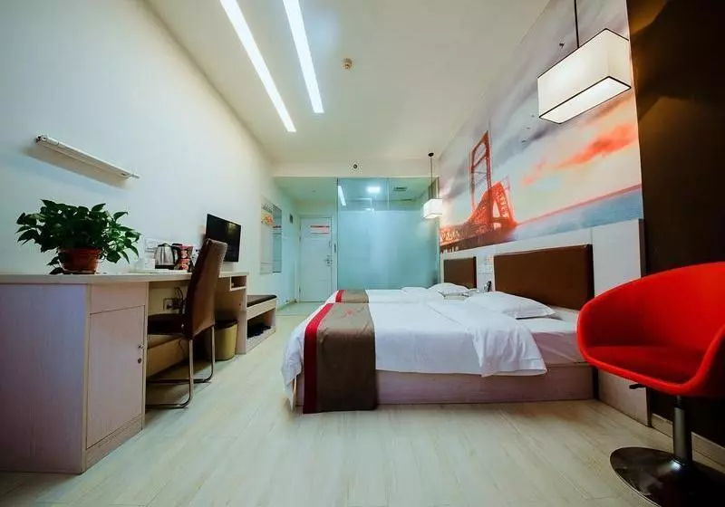 Thank Inn Plus Hotel Sichuan Luzhou Lanan Avenue