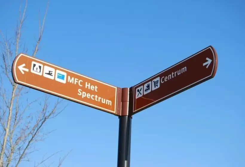 リゾートホテル Waterdorp Burdaard