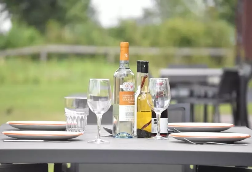 リゾートホテル Waterdorp Burdaard