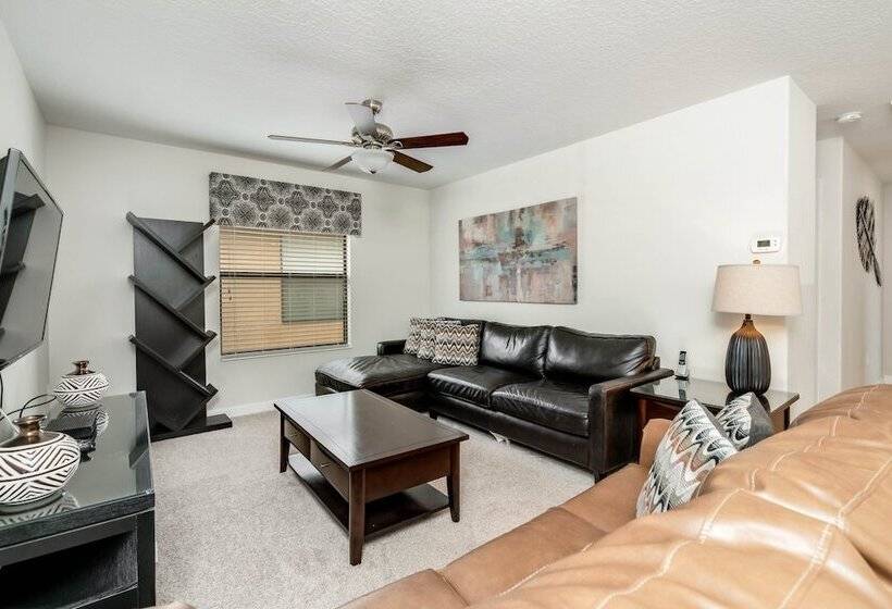 6bed 5ba Villa Game Room Pool Spa