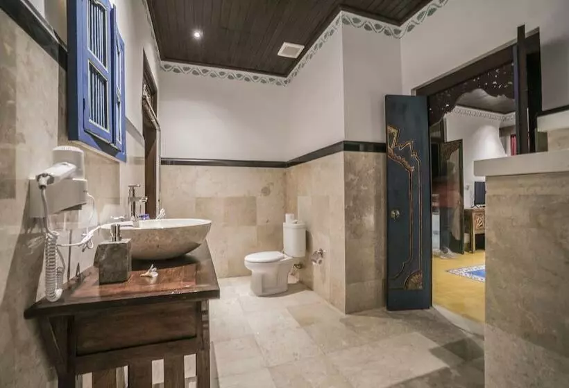 Aamiaismajoitus (B&B) Villa Tanah Carik