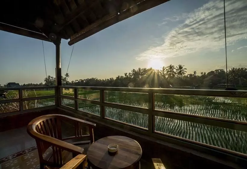 Aamiaismajoitus (B&B) Villa Tanah Carik