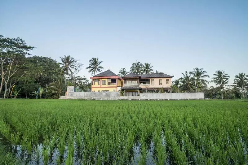 Aamiaismajoitus (B&B) Villa Tanah Carik