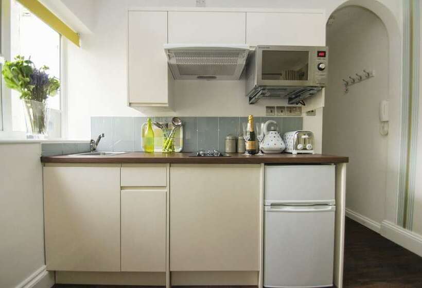 Between Piers Central By Brighton Holiday Lets