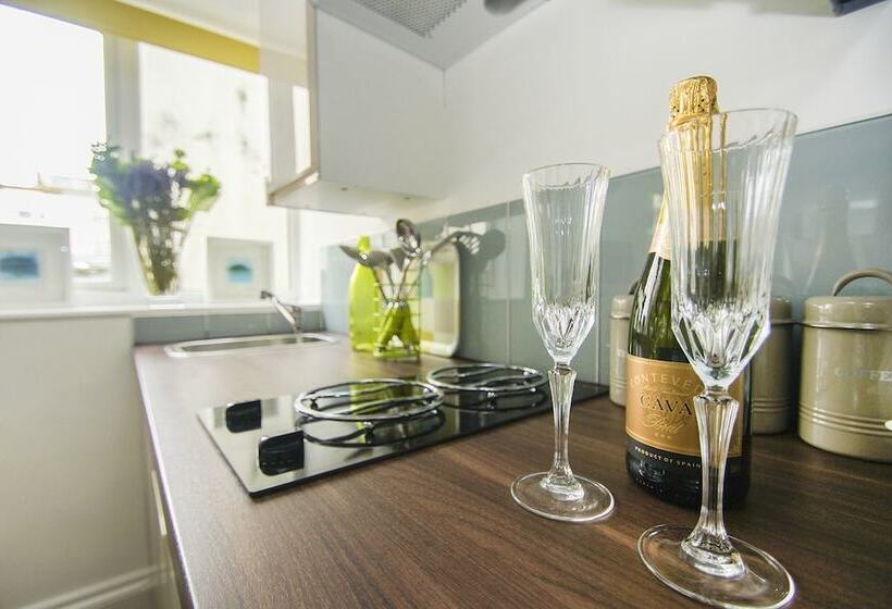 Between Piers Central By Brighton Holiday Lets