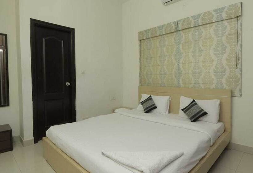 Galaxy Service Apartment