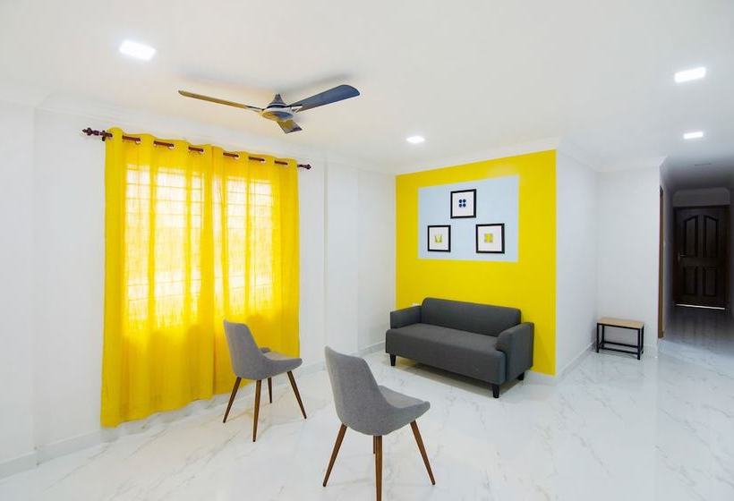 Hotel Rajamandiram By Oyo Rooms