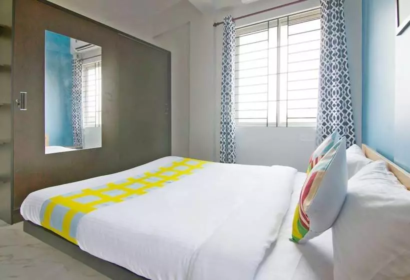 Hotelli Rajamandiram By Oyo Rooms