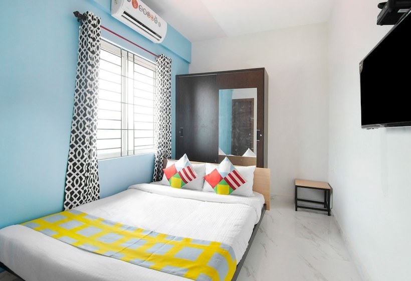 Hotel Rajamandiram By Oyo Rooms