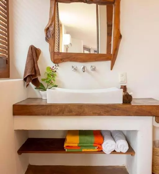 Hotelli Punta Arena Surf Suites