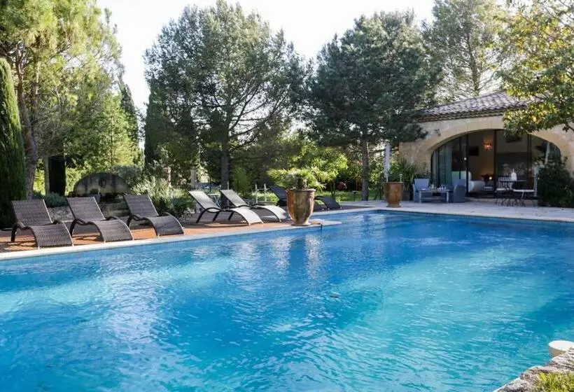 Mas Au Cœur De La Provence & Spa