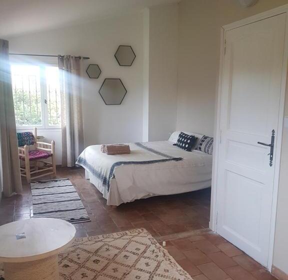 Mas Au Cœur De La Provence & Spa