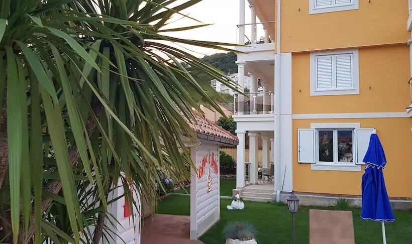 پانسیون Apartmani Niksic