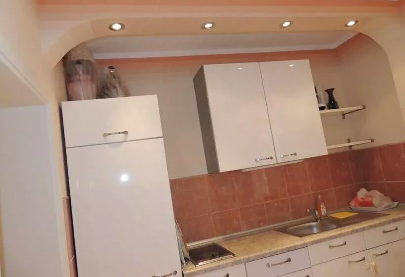 پانسیون Apartmani Niksic