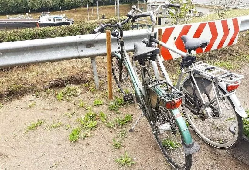 Majatalo Gasthaus Düther Schleuse