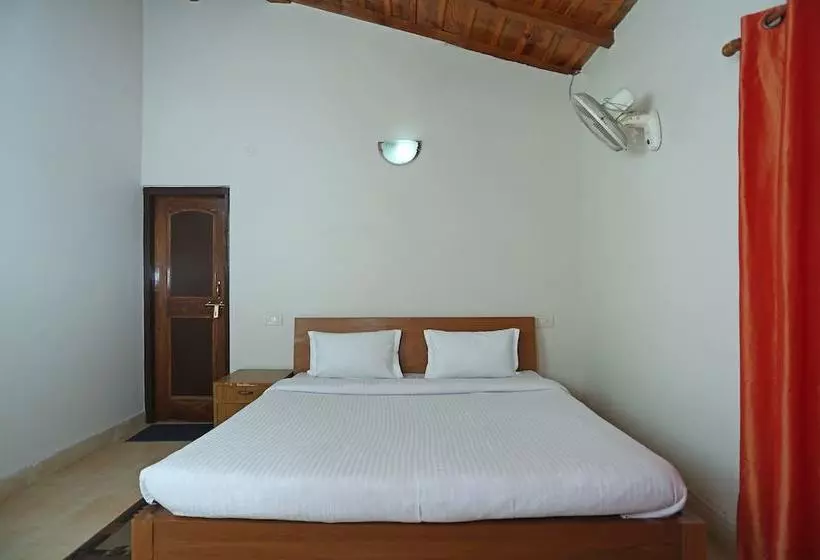 ペンション Oyo Home 10923 Cozy Cottage