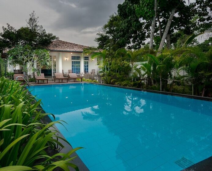 بنسيون Pearl Villa Welhengoda