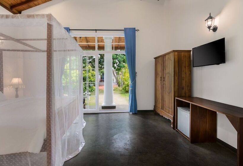 بنسيون Pearl Villa Welhengoda