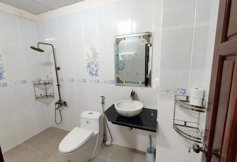 پانسیون Winter Spring Homestay Center