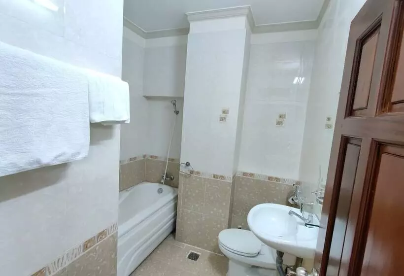 پانسیون Winter Spring Homestay Center