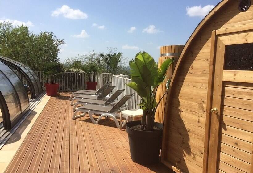 אתר נופש Village & Spa Les Ventoulines