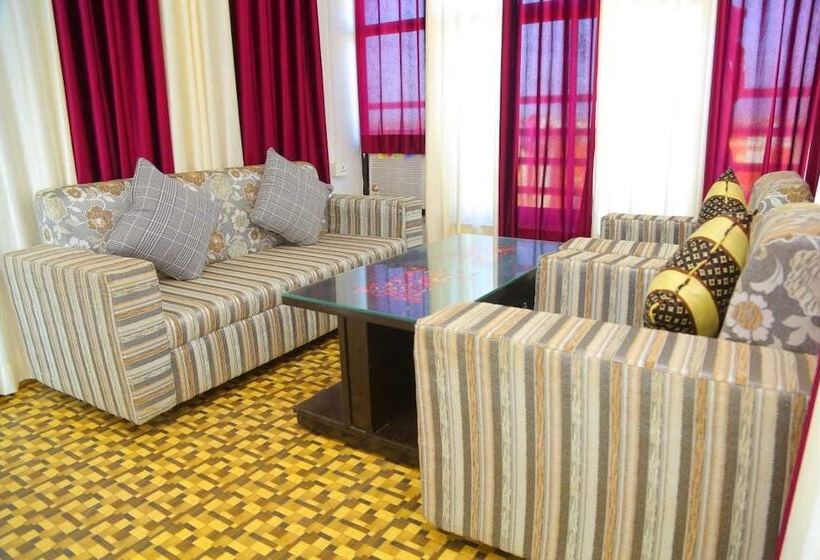 Welcome Home Apartments