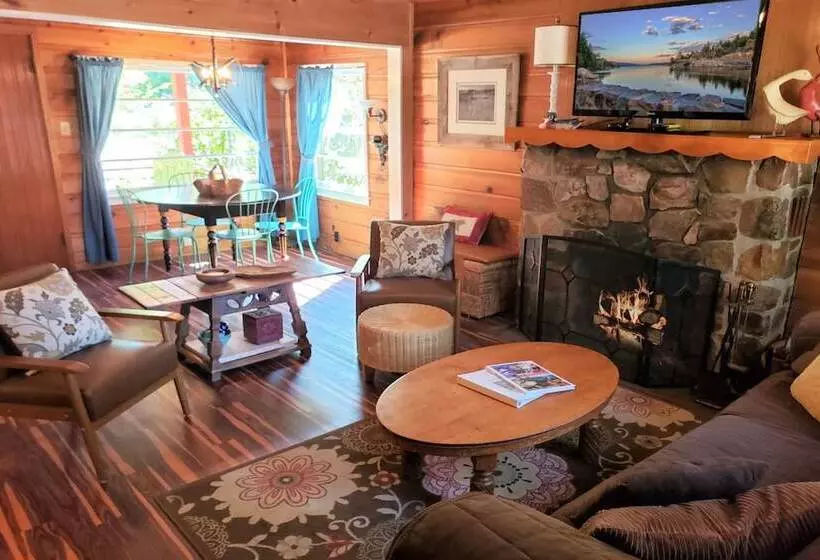 A Sweet Pine Cabin