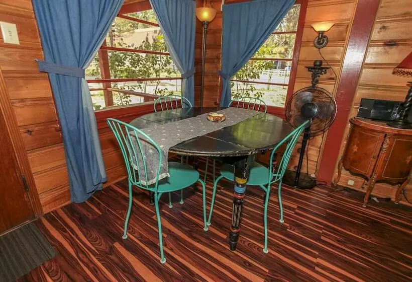 A Sweet Pine Cabin