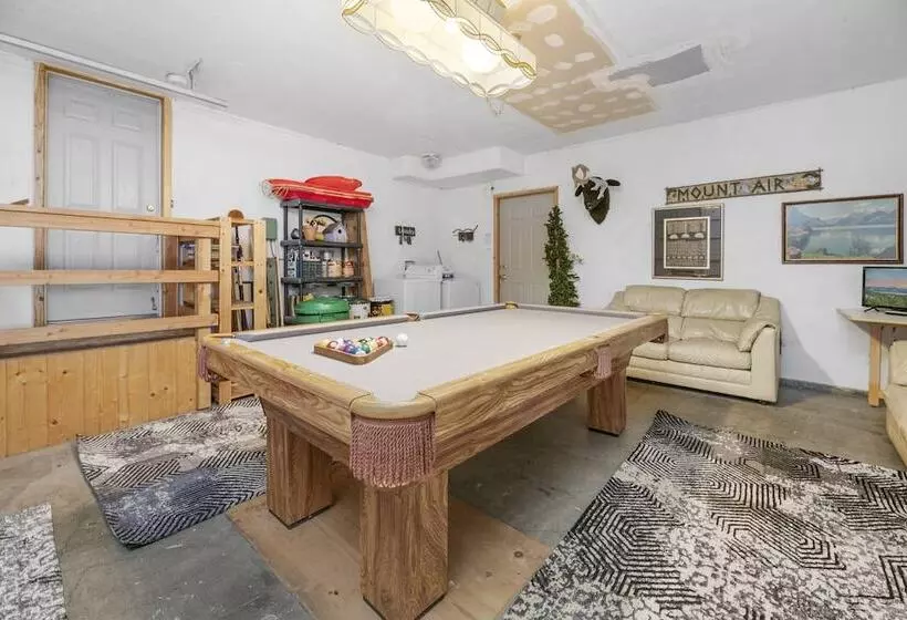 Abe's Cool Cabin