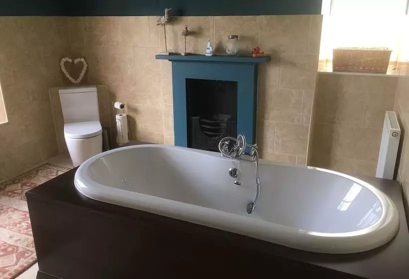 B&b 23