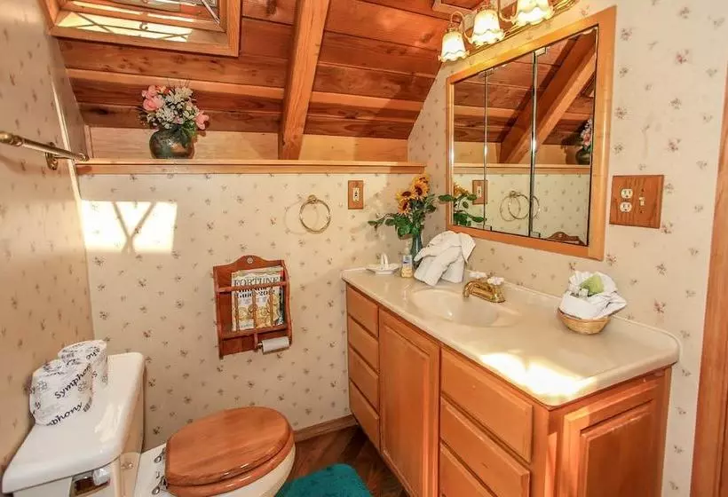 Cornerstone Cabin