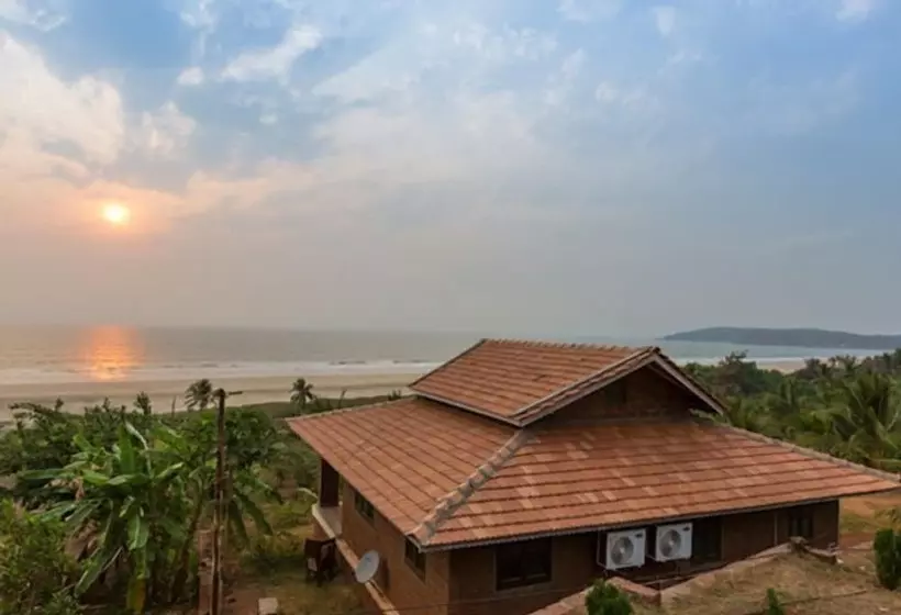 Hotelli Beachfront Villas