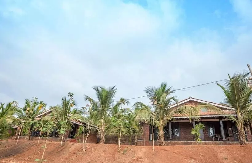 Hotelli Beachfront Villas