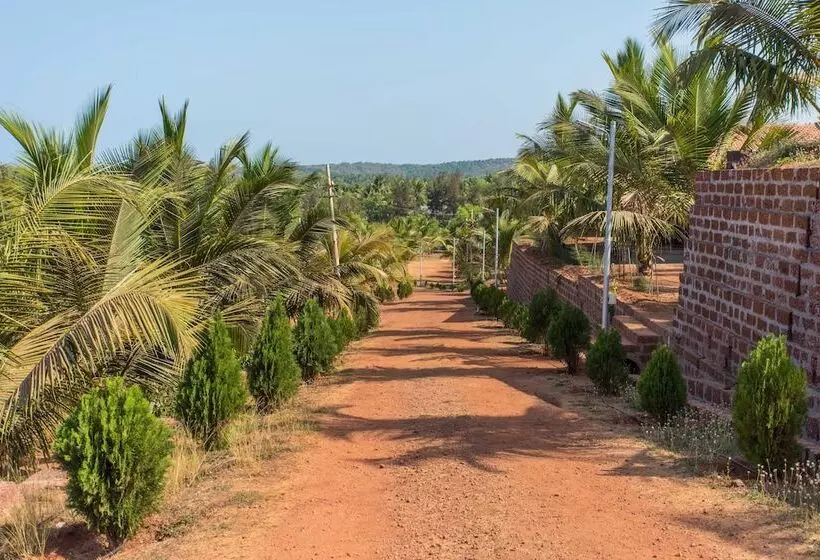 Hotelli Beachfront Villas
